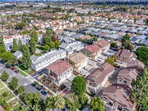 305 N Mountain View Street, Santa Ana, CA