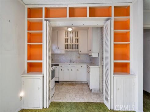 1804 N Heliotrope Drive, Santa Ana, CA