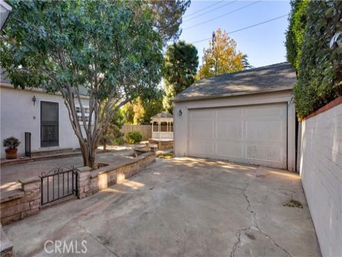 1804 N Heliotrope Drive, Santa Ana, CA