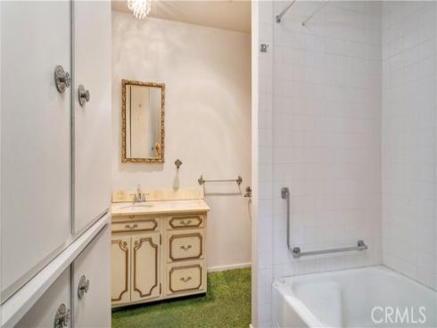 1804 N Heliotrope Drive, Santa Ana, CA