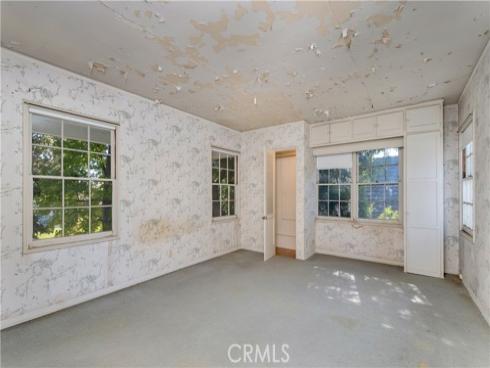 1804 N Heliotrope Drive, Santa Ana, CA