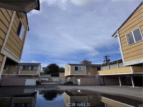 720 N Lacy  E , Santa Ana, CA