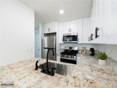 450 4th 237 Street, Santa Ana, CA