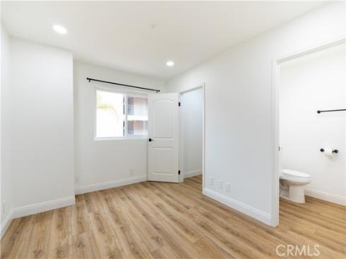 450 4th 237 Street, Santa Ana, CA