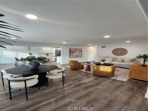 1626 E 15th St  , Santa Ana, CA