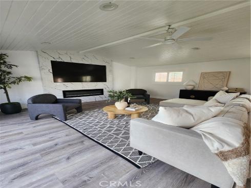 1626 E 15th St  , Santa Ana, CA