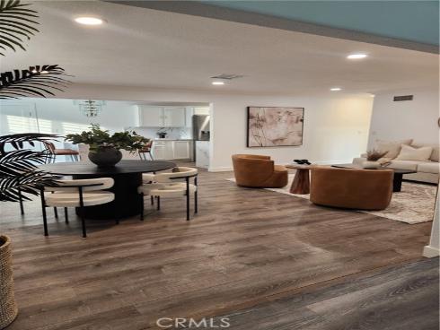 1626 E 15th St  , Santa Ana, CA