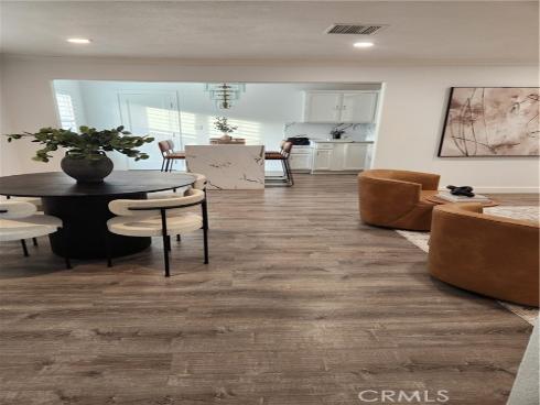 1626 E 15th St  , Santa Ana, CA