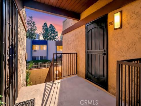 1030 W Macarthur 90 , Santa Ana, CA