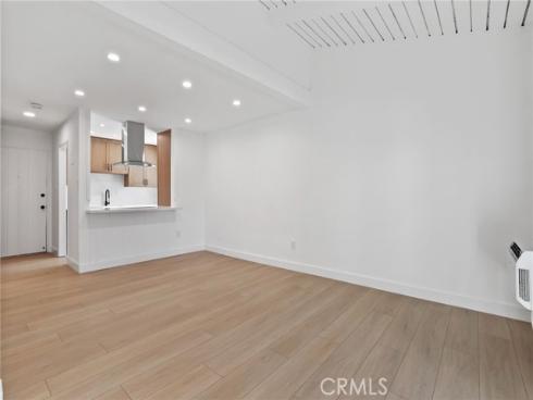 1030 W Macarthur 90 , Santa Ana, CA