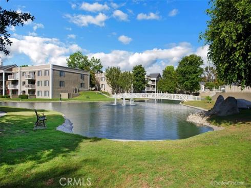 3683 S Bear J , Santa Ana, CA