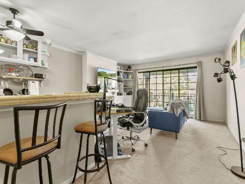 3683 S Bear J , Santa Ana, CA