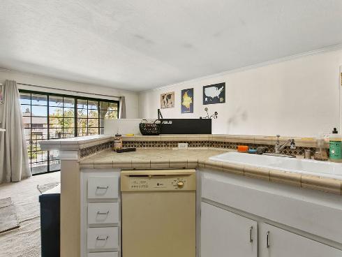 3683 S Bear J , Santa Ana, CA