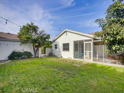 1010 W 21st Street, Santa Ana, CA