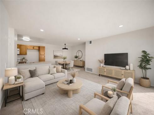 2521 W. Sunflower Avenue R8