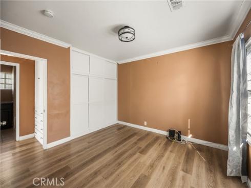 801 W 17th Street , Santa Ana, CA