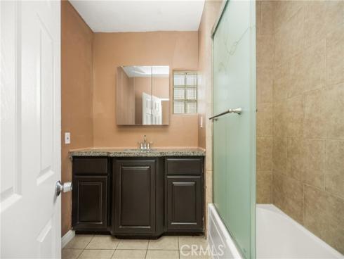 801 W 17th Street , Santa Ana, CA