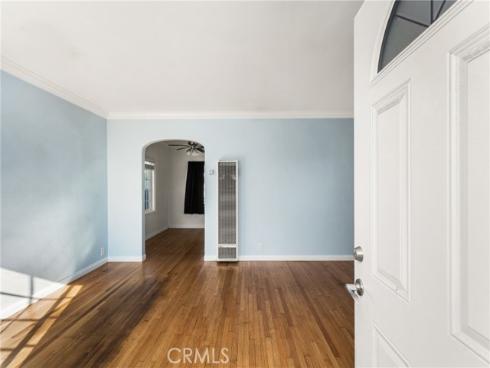 801 W 17th Street , Santa Ana, CA