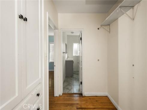 801 W 17th Street , Santa Ana, CA