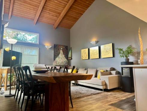 2518 N Tustin E Avenue, Santa Ana, CA