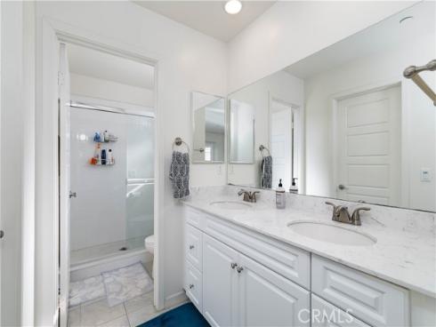 582 S Harbor Blvd , Santa Ana, CA