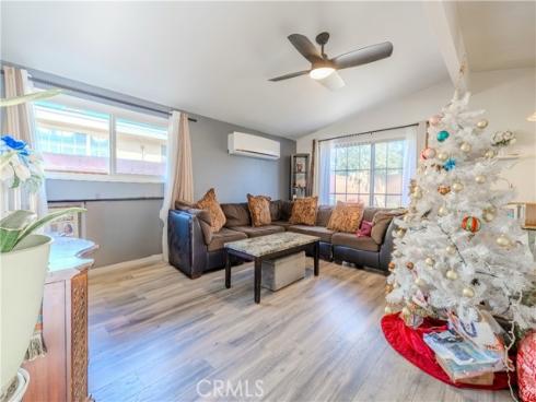 513 Nottingham Avenue, Santa Ana, CA