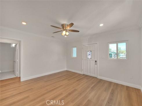 1026 W Pine  , Santa Ana, CA