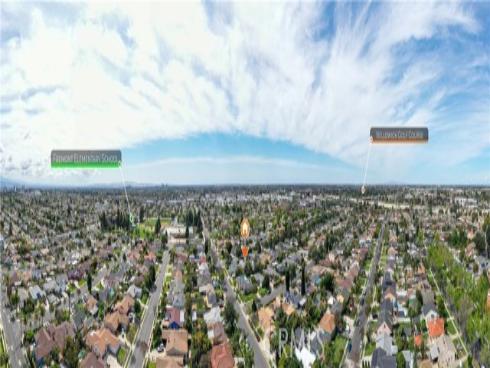 2005 W 11th  , Santa Ana, CA