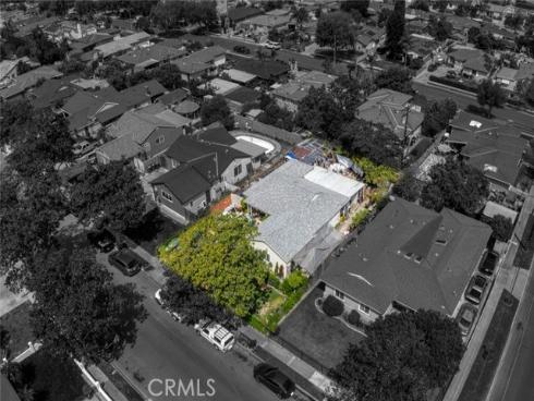 2005 W 11th  , Santa Ana, CA