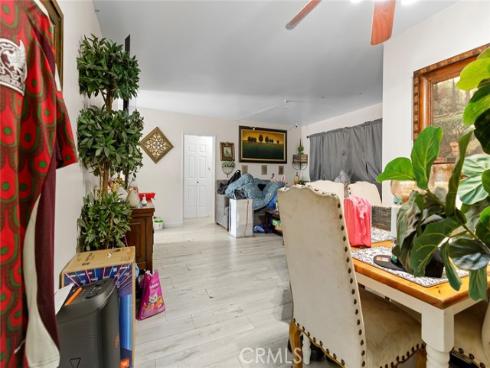 2005 W 11th  , Santa Ana, CA