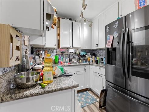 2005 W 11th  , Santa Ana, CA