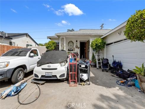 2005 W 11th  , Santa Ana, CA