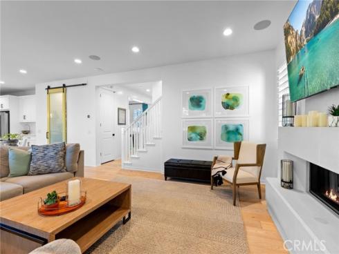 1605 E Buffalo , Santa Ana, CA