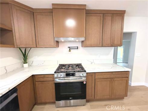 1207 S Van Ness , Santa Ana, CA