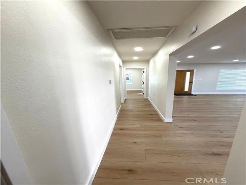 1207 S Van Ness , Santa Ana, CA