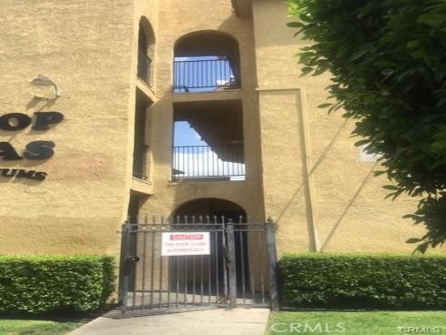 1017 W Bishop A Street, Santa Ana, CA