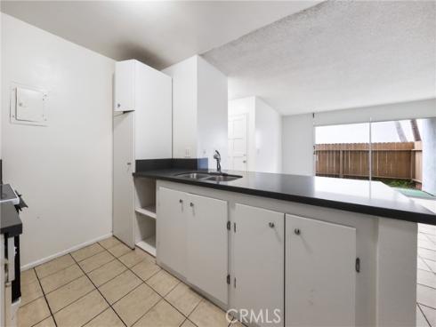 2521 W Sunflower R1 , Santa Ana, CA