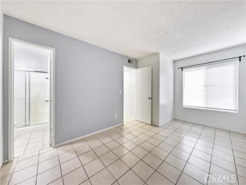 2521 W Sunflower R1 , Santa Ana, CA