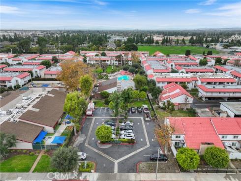 2521 W Sunflower R1 , Santa Ana, CA