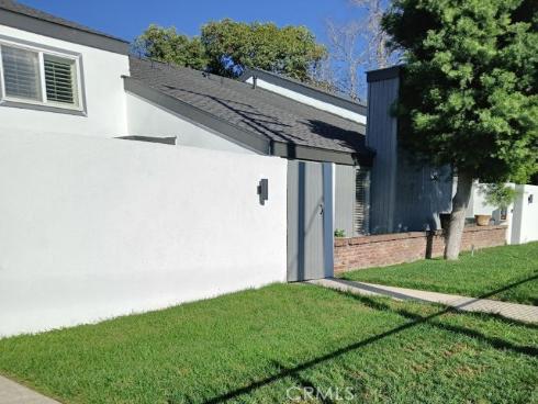 2521 W Sunflower R1 , Santa Ana, CA