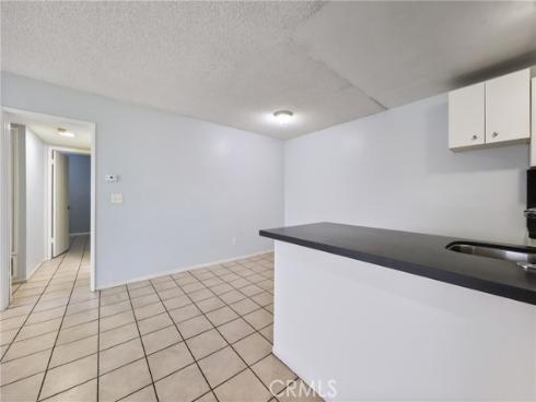 2521 W Sunflower R1 , Santa Ana, CA