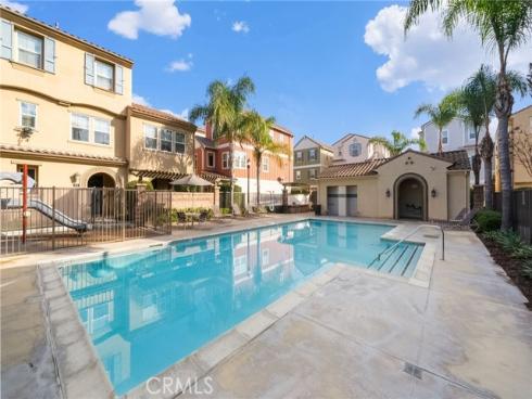 612 W Tribella   Court, Santa Ana, CA
