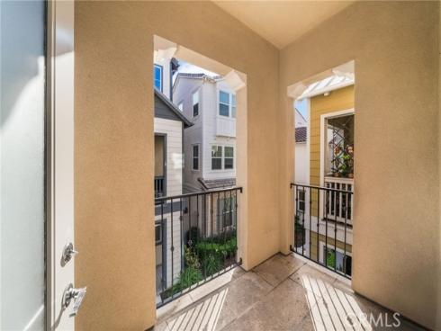 612 W Tribella Court, Santa Ana, CA