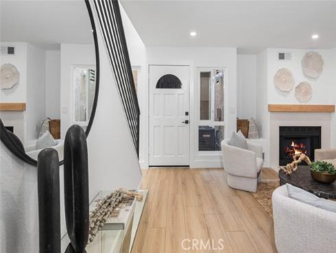 3905 W Hazard B-22 , Santa Ana, CA