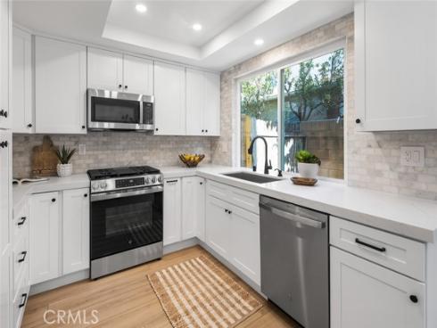 3905 W Hazard B-22 , Santa Ana, CA