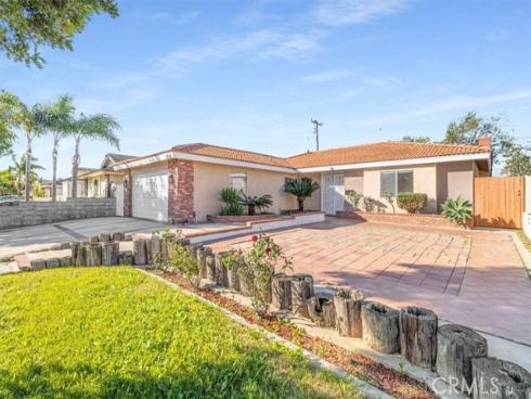 2618 S Pacific Avenue, Santa Ana, CA