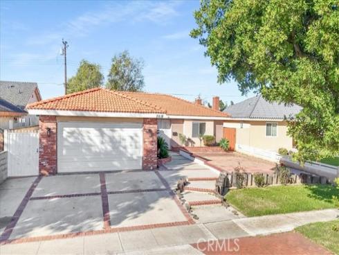 2618 S Pacific Avenue, Santa Ana, CA