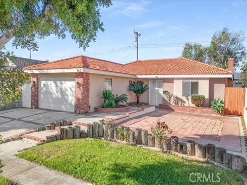 2618 S Pacific Avenue, Santa Ana, CA
