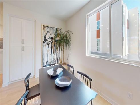 1814 E 1st 350 Street, Santa Ana, CA