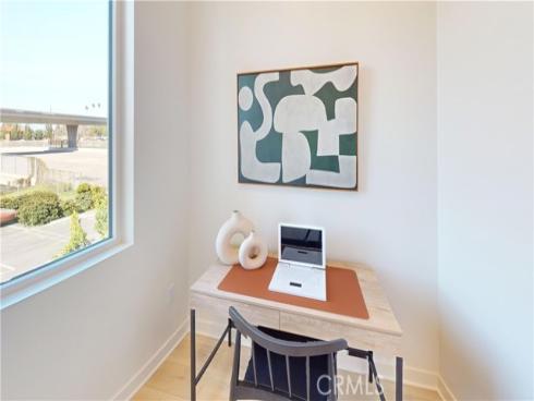 1814 E 1st 350 Street, Santa Ana, CA